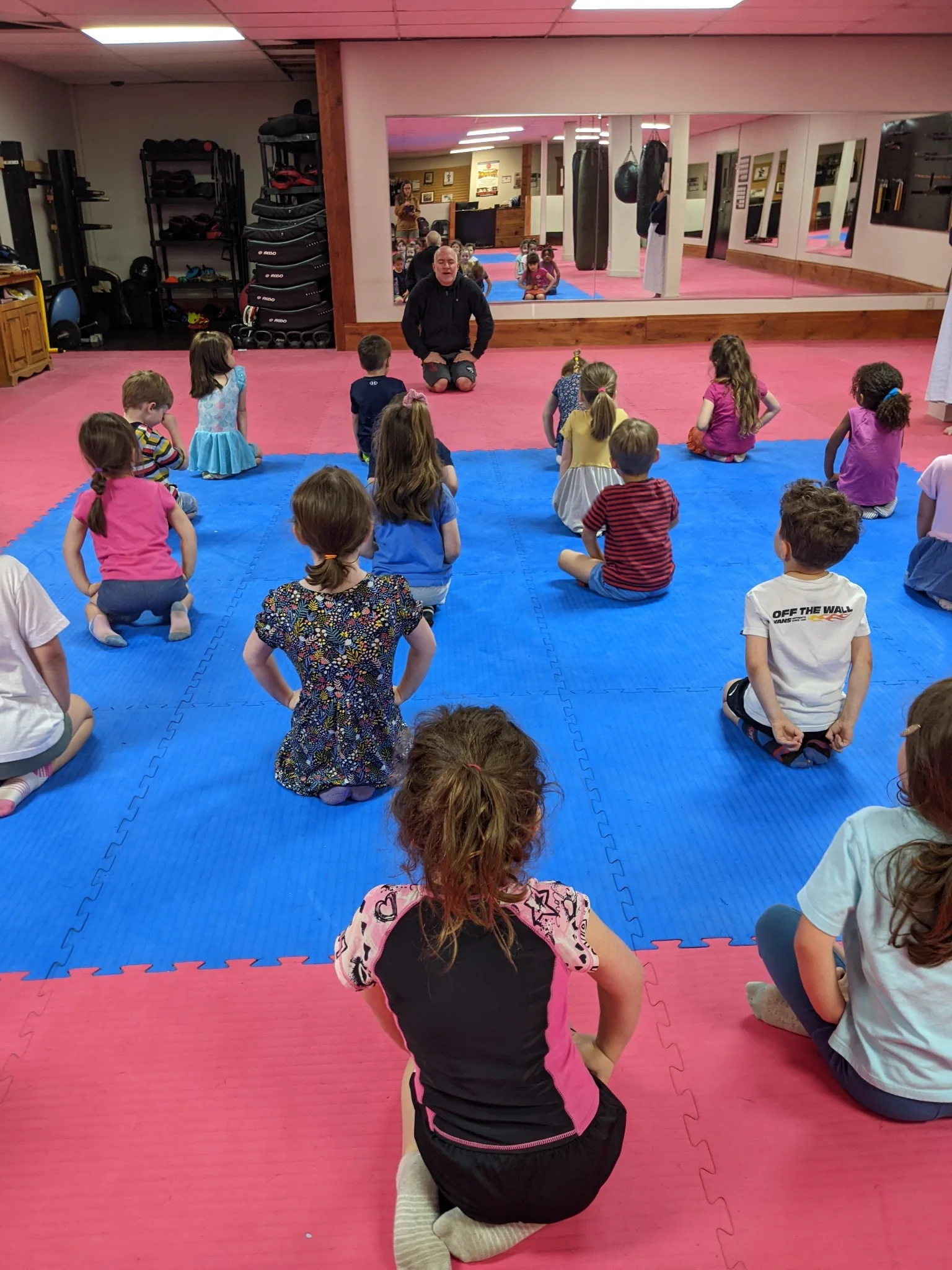 Groupe préscolaire participant à une activité sportive encadrée à Aylmer